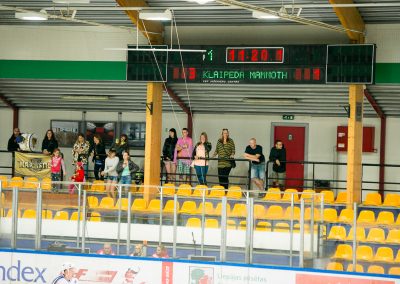 Amberpuck (100 of 1002)