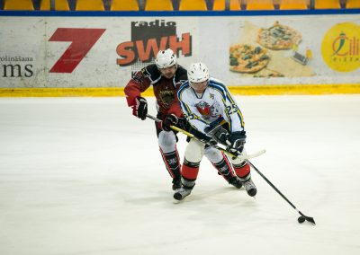Amberpuck (111 of 1002)