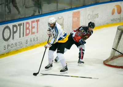 Amberpuck (120 of 1002)