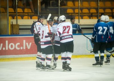 Amberpuck (187 of 1002)