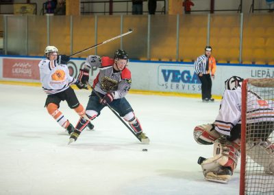 Amberpuck (374 of 1002)