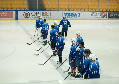 Amberpuck (400 of 1002)