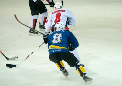 Amberpuck (475 of 1002)