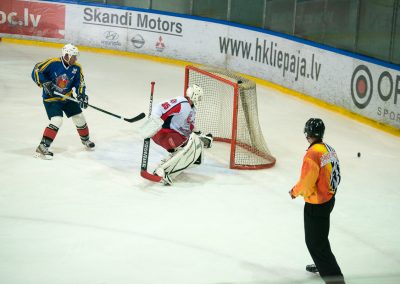 Amberpuck (476 of 1002)