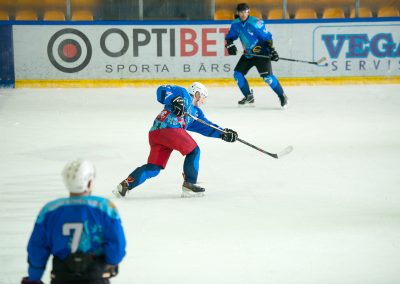 Amberpuck (563 of 1002)
