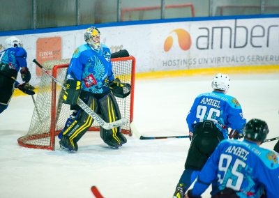 Amberpuck (568 of 1002)