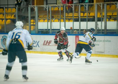 Amberpuck (99 of 1002)